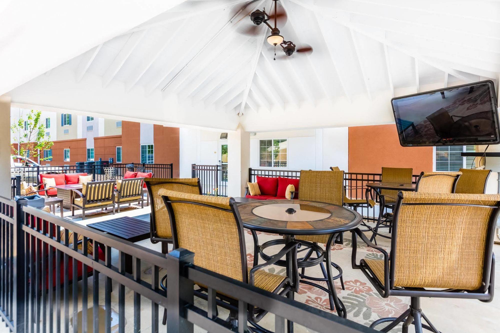 Candlewood Suites Auburn By Ihg Εξωτερικό φωτογραφία
